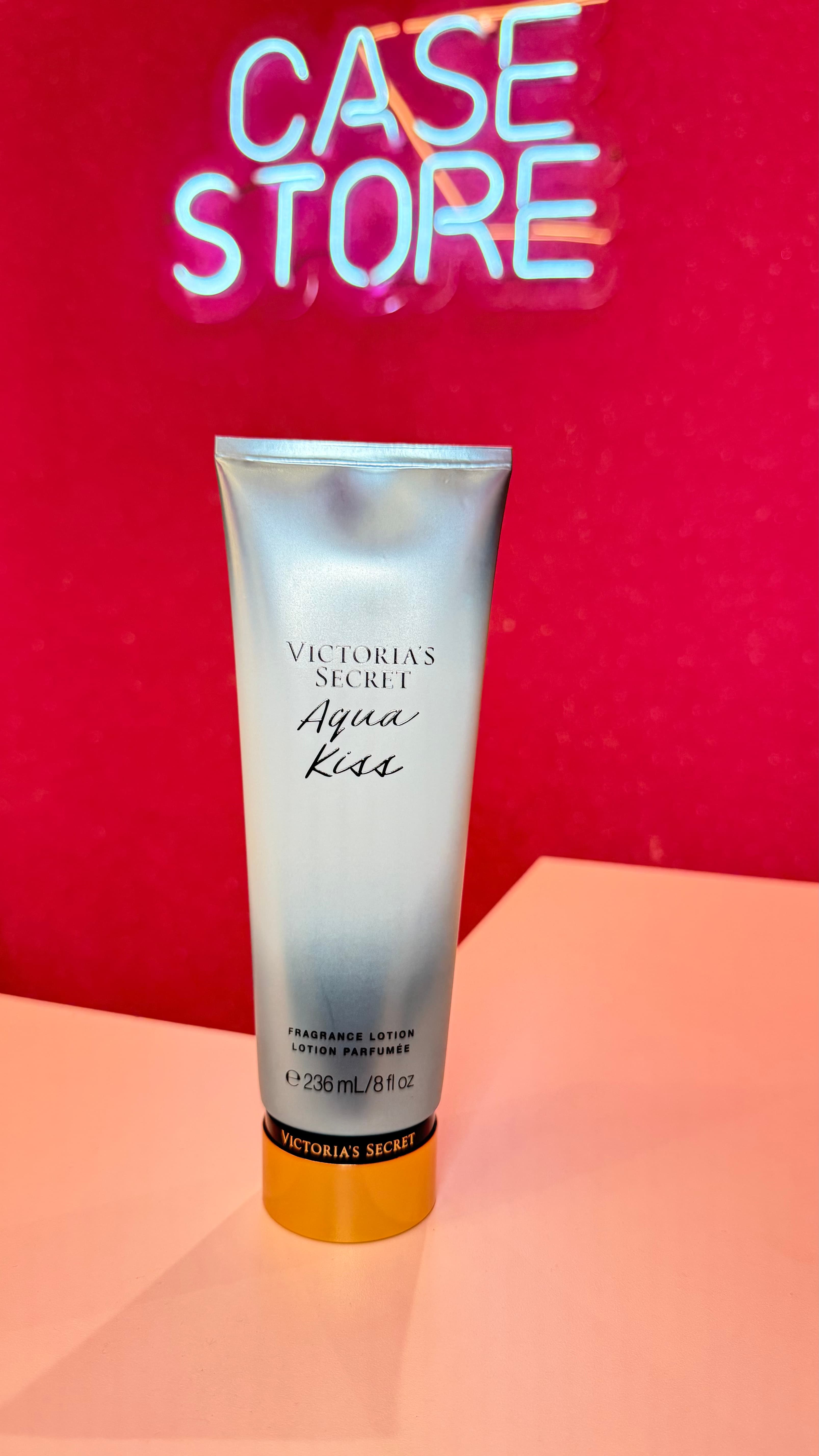 Hidratante Victoria's Secret Agua Kiss 236ml vista 1